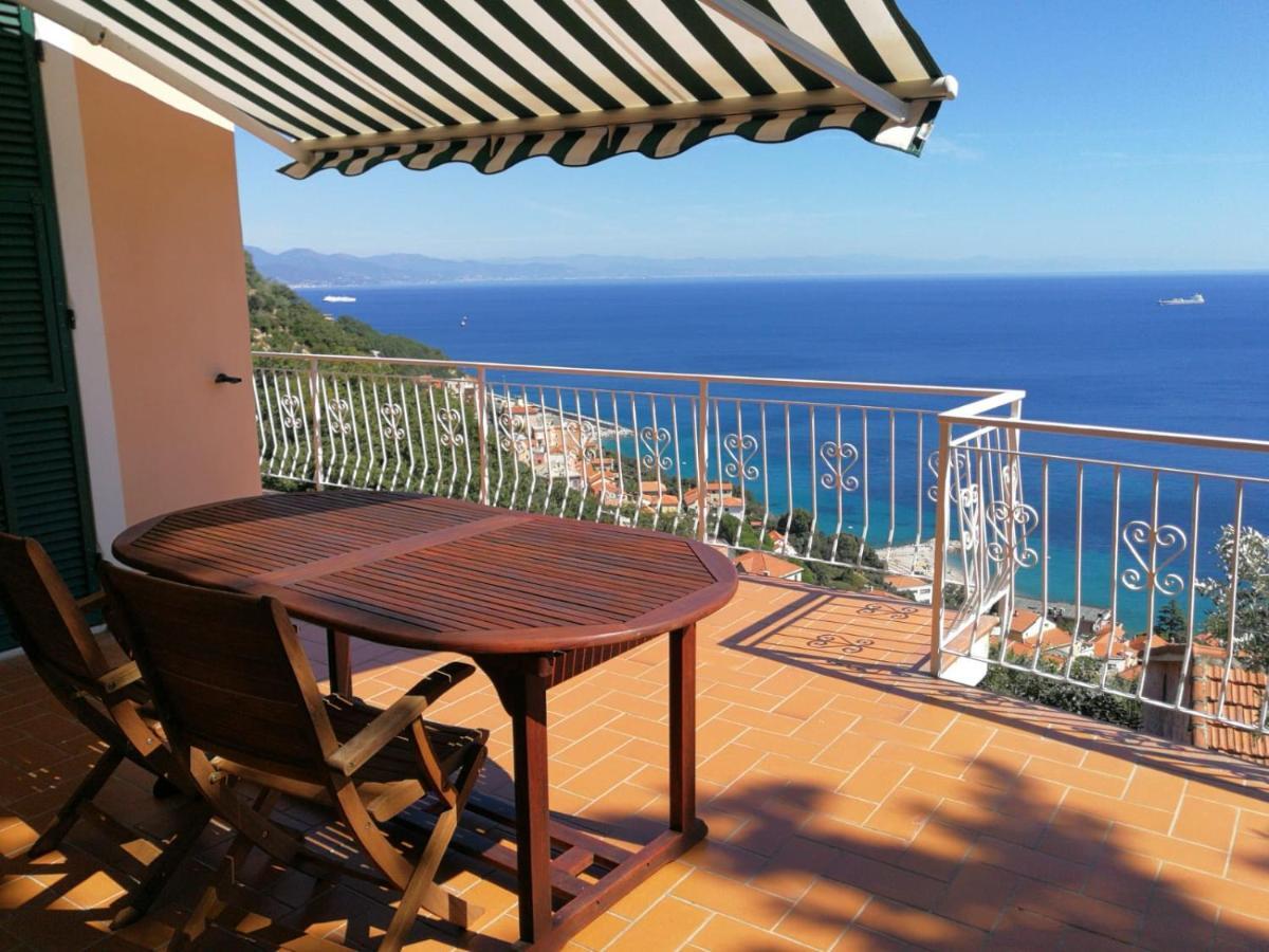 Villa Gio - Terrazza Nel Blu Берджеджи Екстериор снимка