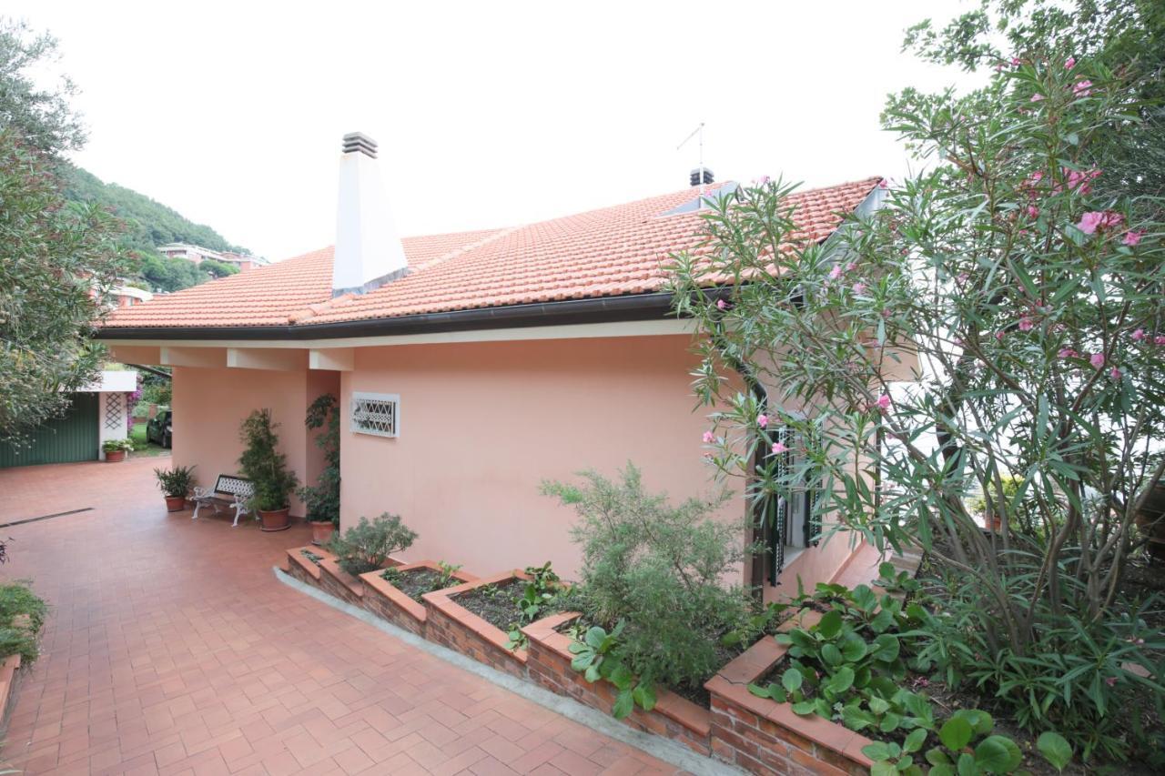 Villa Gio - Terrazza Nel Blu Берджеджи Екстериор снимка